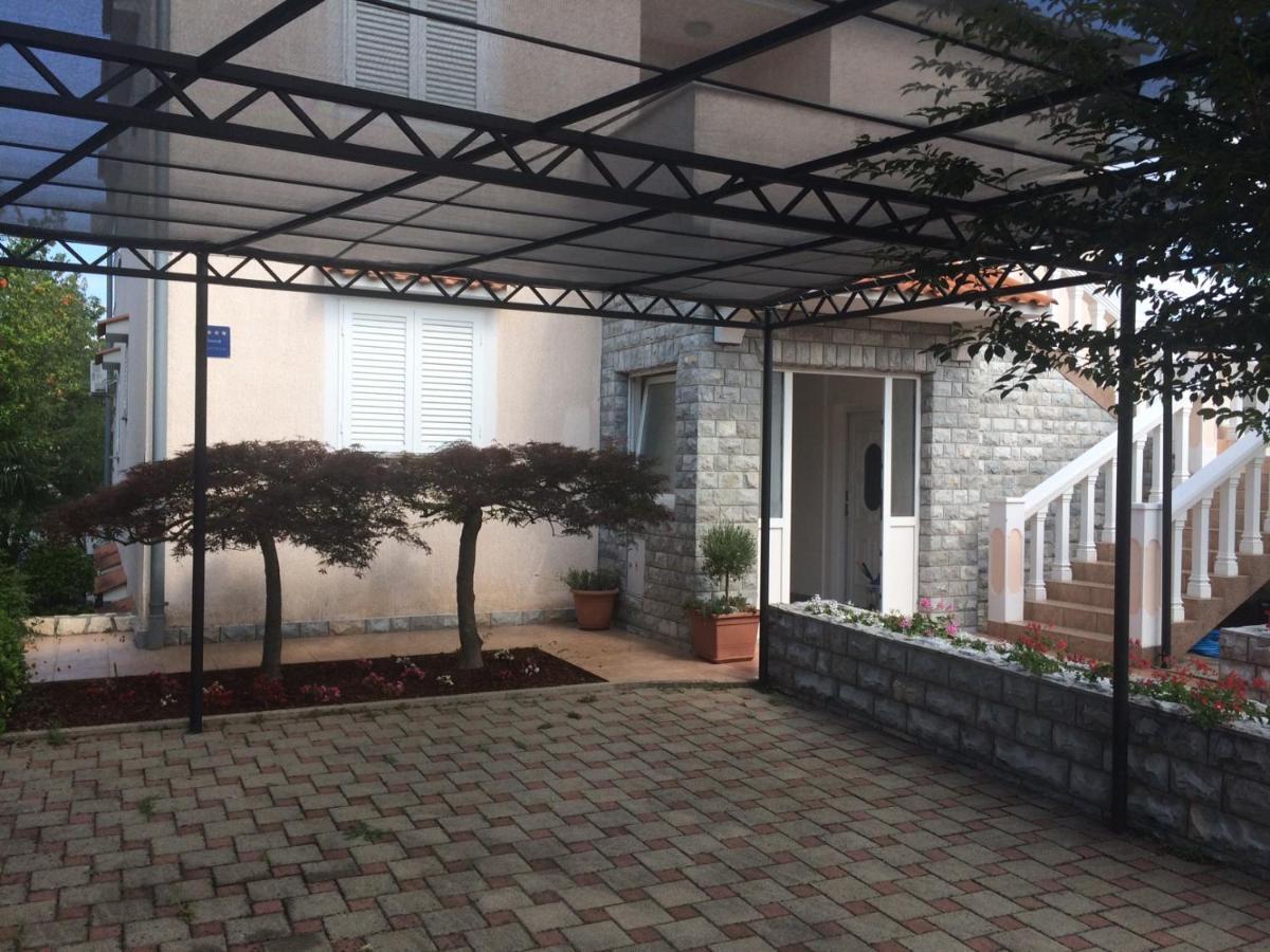 Apartments Malinska - Apartment 4 Exterior photo